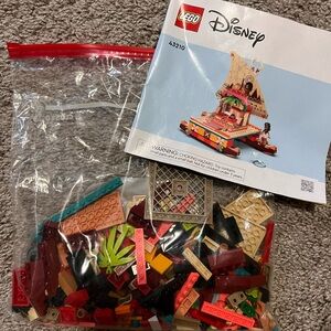 LEGO Moana’s Wayfinding Boat Set